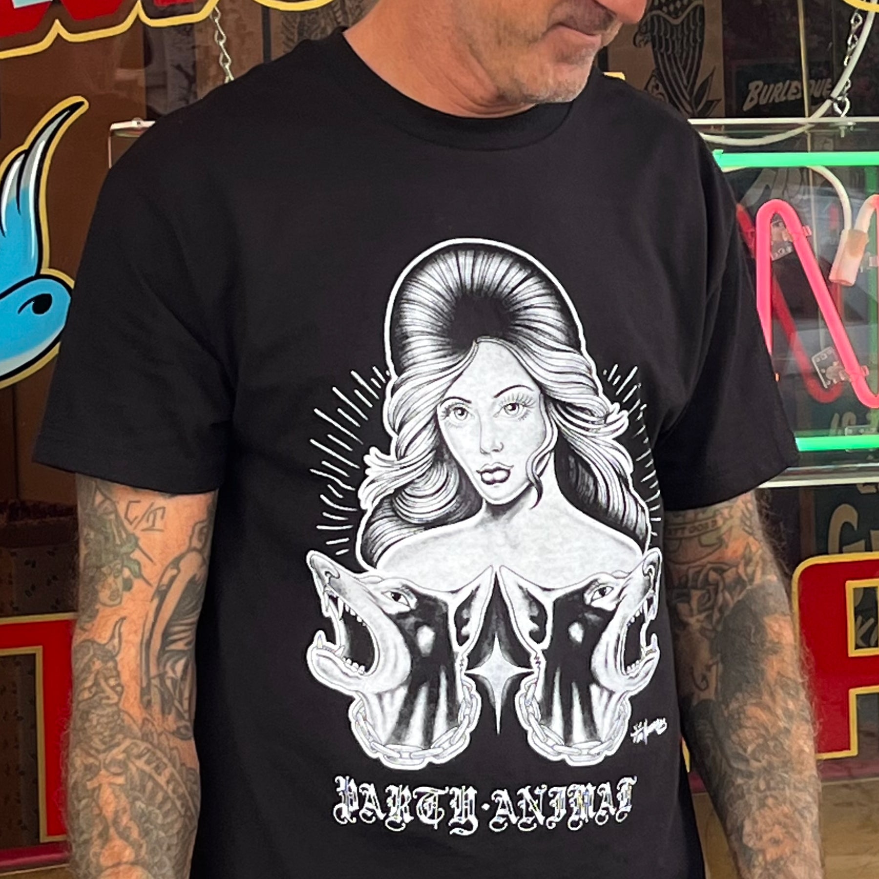 TIM HENDRICKS CHOLA SHORT SLEEVE TEE